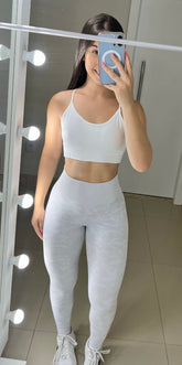 Conjunto Legging Hillary White